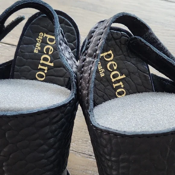 Pedro Garcia Women's Black Pebbled Leather Willy-ts Heels 38 1/2 - Picture 2 of 8